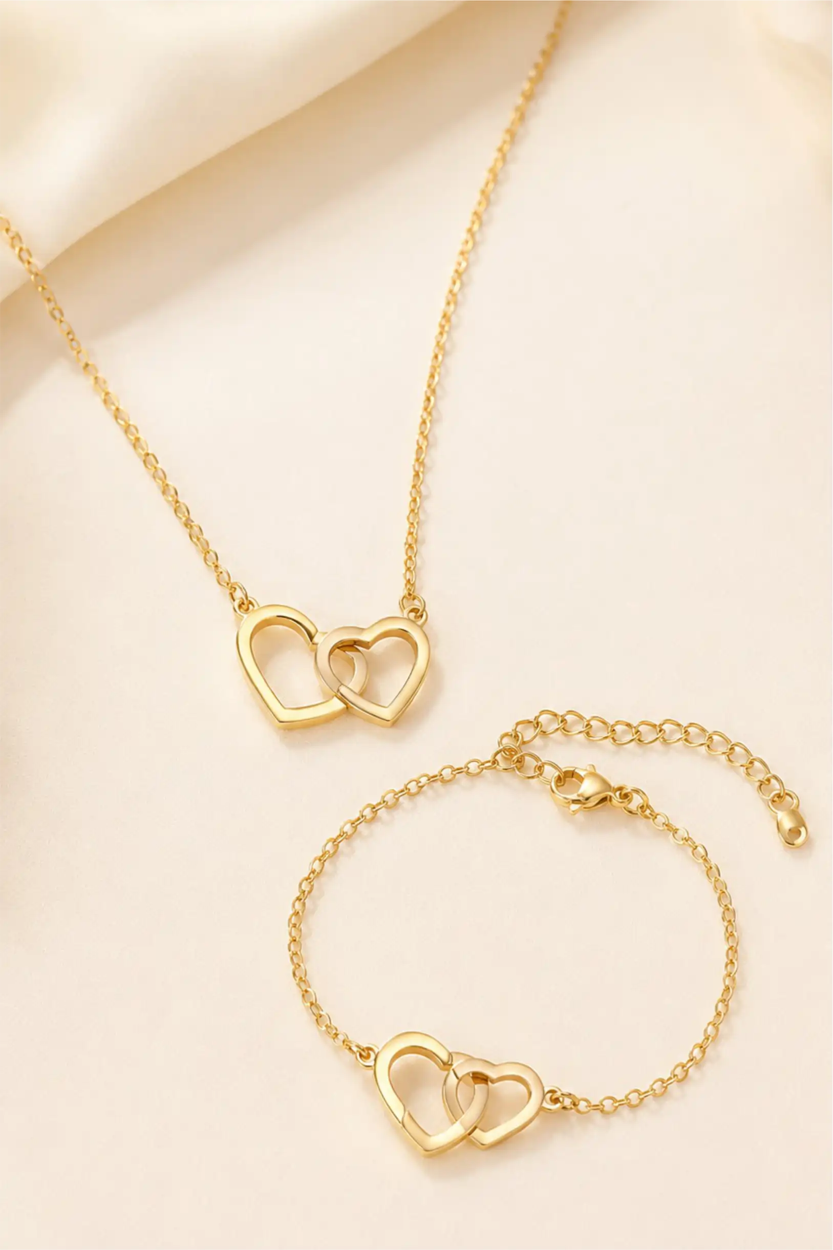 Conjunto Colar e Pulseira Coração